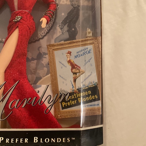 Mattel, (1997) Barbie, As Marilyn Monroe, Hollywood Legends Collection - Picture 5 of 7